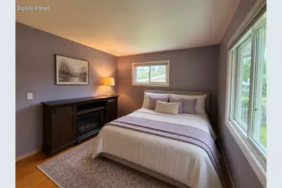 5620  Euston St, Greendale, WI 53129 - Photo 17