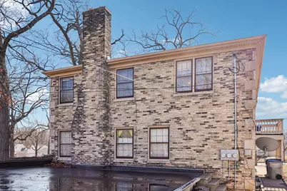 4703 W Jackson Park Dr, Milwaukee, WI 53219 - Photo 7