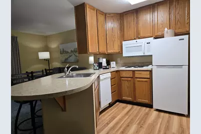 111  Center St #355, Lake Geneva, WI 53147 - Photo 11