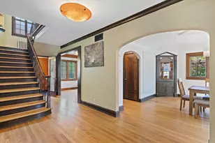6537 Washington Cir, Wauwatosa, WI 53213 - Photo 3