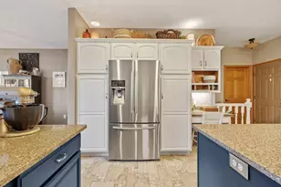 W6641 Briar Run, Plymouth, WI 53073 - Photo 5