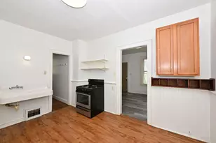 2768 N Bremen St, Milwaukee, WI 53212 - Photo 9
