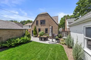 2648 Lefeber Ave, Wauwatosa, WI 53213 - Photo 47
