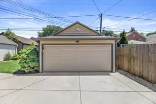 2648 Lefeber Ave, Wauwatosa, WI 53213 - Photo 51