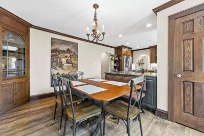 2648  Lefeber Ave, Wauwatosa, WI 53213 - Photo 9