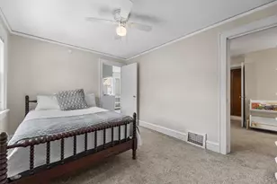 2648 Lefeber Ave, Wauwatosa, WI 53213 - Photo 35