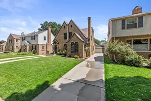 2648 Lefeber Ave, Wauwatosa, WI 53213 - Photo 45