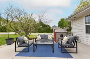 W163N10464 Ridgeview Ln, Germantown, WI 53022 - Photo 19