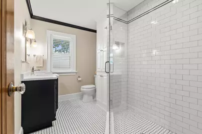 2648  Lefeber Ave, Wauwatosa, WI 53213 - Photo 15