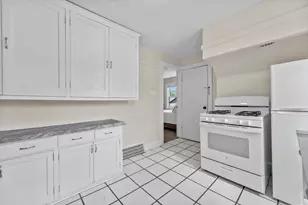2648 Lefeber Ave, Wauwatosa, WI 53213 - Photo 37