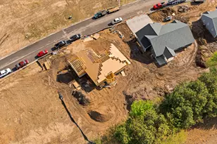 1368 Academy Dr, Holmen, WI 54636 - Photo 9