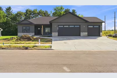 1368  Academy Dr, Holmen, WI 54636 - Photo 1