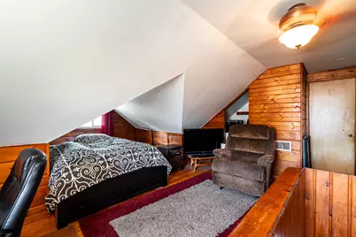 608  Williams Ave, South Milwaukee, WI 53172 - Photo 13