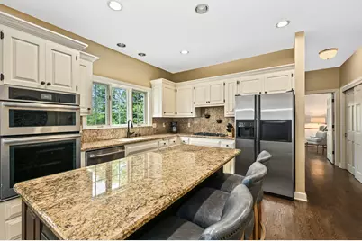 4665  Hastings Dr, Brookfield, WI 53045 - Photo 15