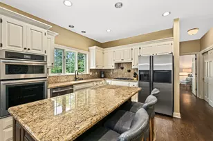 4665 Hastings Dr, Brookfield, WI 53045 - Photo 15