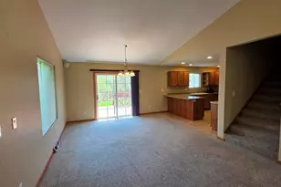 4725 Fox Grove Rd, Sheboygan, WI 53081 - Photo 9