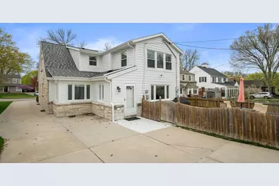 2556 N 96th St, Wauwatosa, WI 53226 - Photo 47