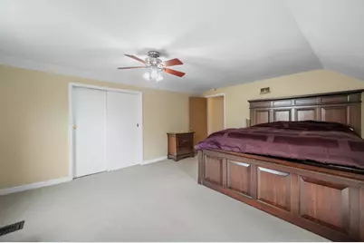 2556 N 96th St, Wauwatosa, WI 53226 - Photo 25