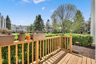 2121 E Broadway, Waukesha, WI 53186 - Photo 25