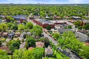 609 E Lake View Ave, Whitefish Bay, WI 53217 - Photo 27