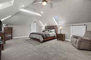 609 E Lake View Ave, Whitefish Bay, WI 53217 - Photo 21