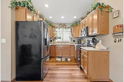 2336 N 26th St, Sheboygan, WI 53083 - Photo 5