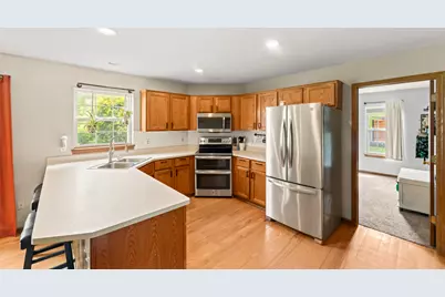 1803  Wexford Ln, Waukesha, WI 53186 - Photo 13