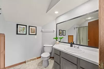 1803  Wexford Ln, Waukesha, WI 53186 - Photo 29