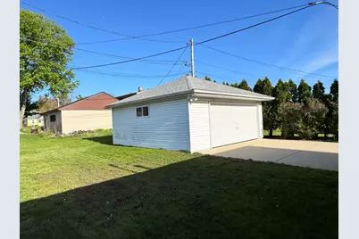 3770 S 93rd St, Milwaukee, WI 53228 - Photo 17