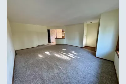 3770 S 93rd St, Milwaukee, WI 53228 - Photo 23