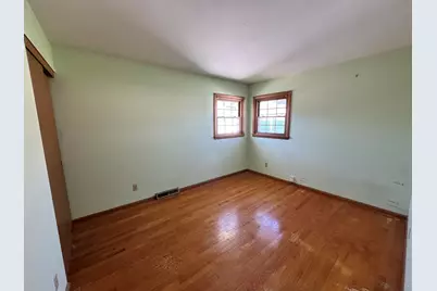 3770 S 93rd St, Milwaukee, WI 53228 - Photo 21