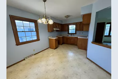 3770 S 93rd St, Milwaukee, WI 53228 - Photo 13