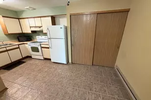S75W16775 Jacob Ct, Muskego, WI 53150 - Photo 11
