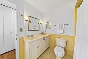 3228 N Shepard Ave, Milwaukee, WI 53211 - Photo 19