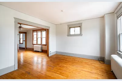 719 E Chambers St #721, Milwaukee, WI 53212 - Photo 3