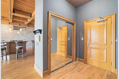 601 E Erie St #314, Milwaukee, WI 53202 - Photo 31