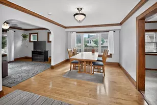 1935 E Howard Ave, Saint Francis, WI 53235 - Photo 9