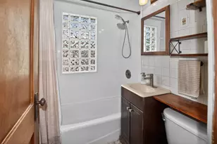 1935 E Howard Ave, Saint Francis, WI 53235 - Photo 19