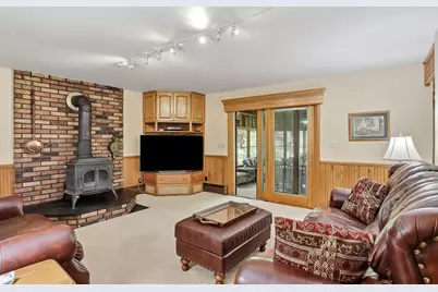 28511  Ray Dr, Racine, WI 53185 - Photo 13