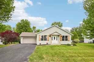 W5640 Babcock Rd, Sugar Creek, WI 53121 - Photo 5