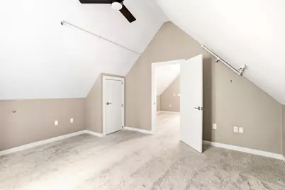 1809 N Commerce St #302, Milwaukee, WI 53212 - Photo 25