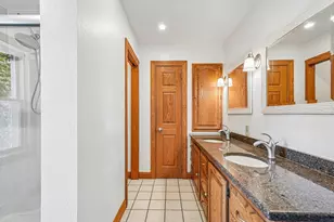 W68N347 Palmetto Ave, Cedarburg, WI 53012 - Photo 17