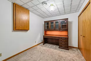 W68N347 Palmetto Ave, Cedarburg, WI 53012 - Photo 25