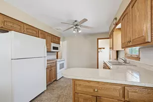 2508 W Halsey Ave, Milwaukee, WI 53221 - Photo 5