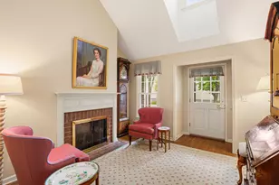 10240 N Westport Cir, Mequon, WI 53092 - Photo 5
