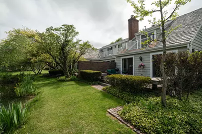 10240 N Westport Cir, Mequon, WI 53092 - Photo 35