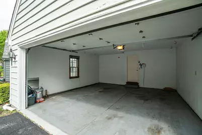 10240 N Westport Cir, Mequon, WI 53092 - Photo 39