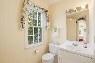 10240 N Westport Cir, Mequon, WI 53092 - Photo 25