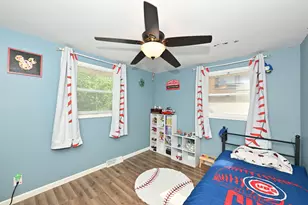 924 Montclair Dr, Racine, WI 53402 - Photo 13