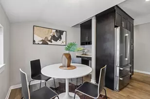 1159 E Kane Pl, Milwaukee, WI 53202 - Photo 7